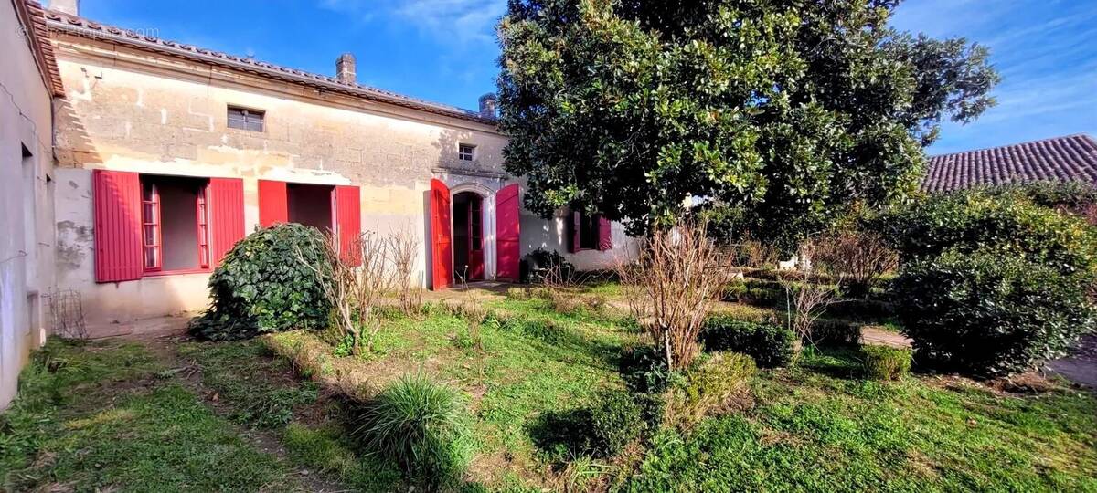 Maison à ABZAC