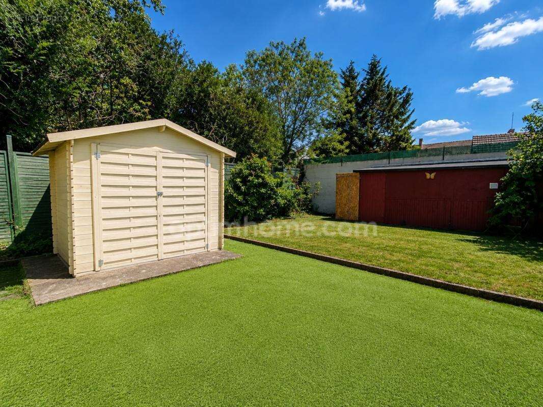 Maison 5 pièces à vendre à Fleury (60) – Jardin de 951 m² et dépendances - photo 15
