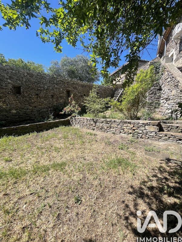Photo 2 - Maison à SAINT-ETIENNE-DE-FONTBELLON
