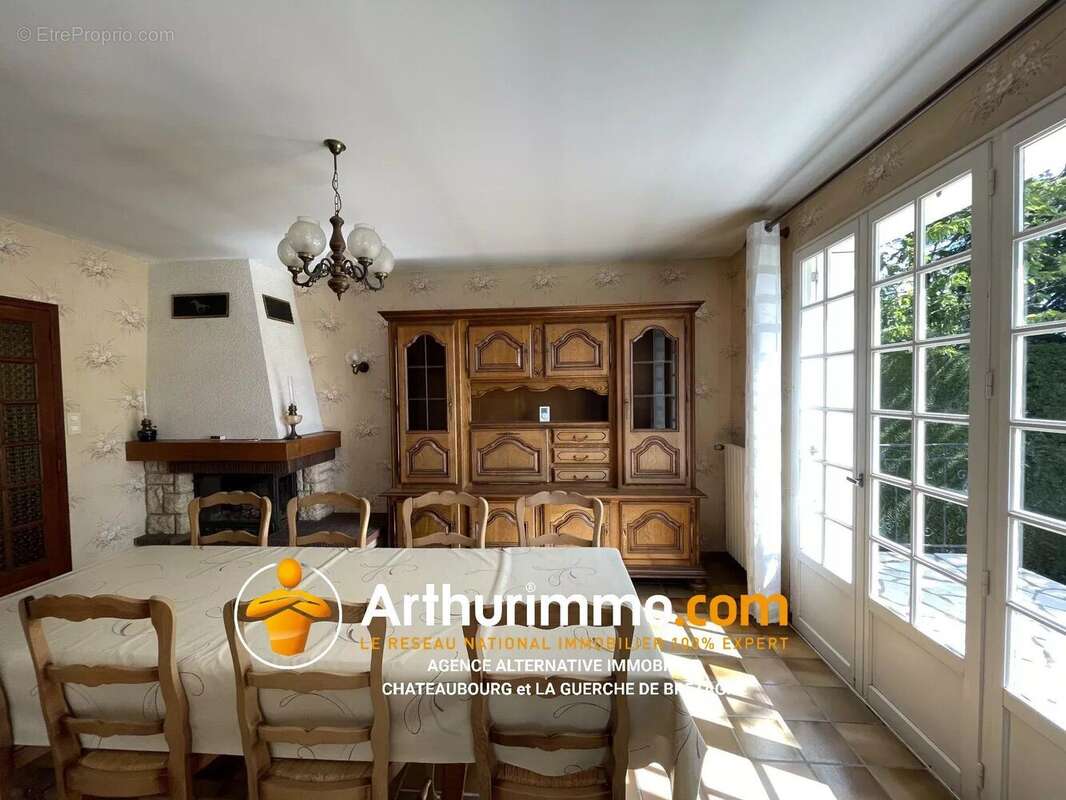 Maison à CHATEAUBOURG