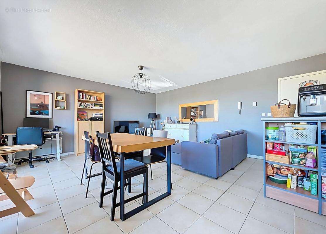 Appartement à LA VERPILLIERE