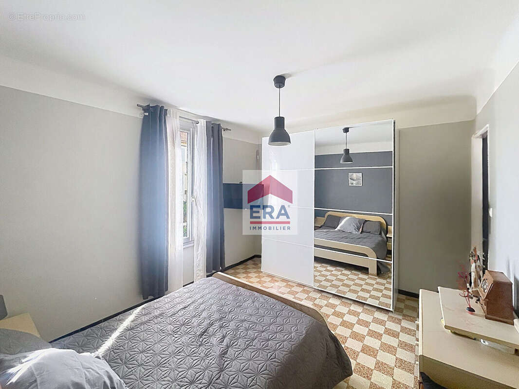 Appartement à MARSEILLE-13E