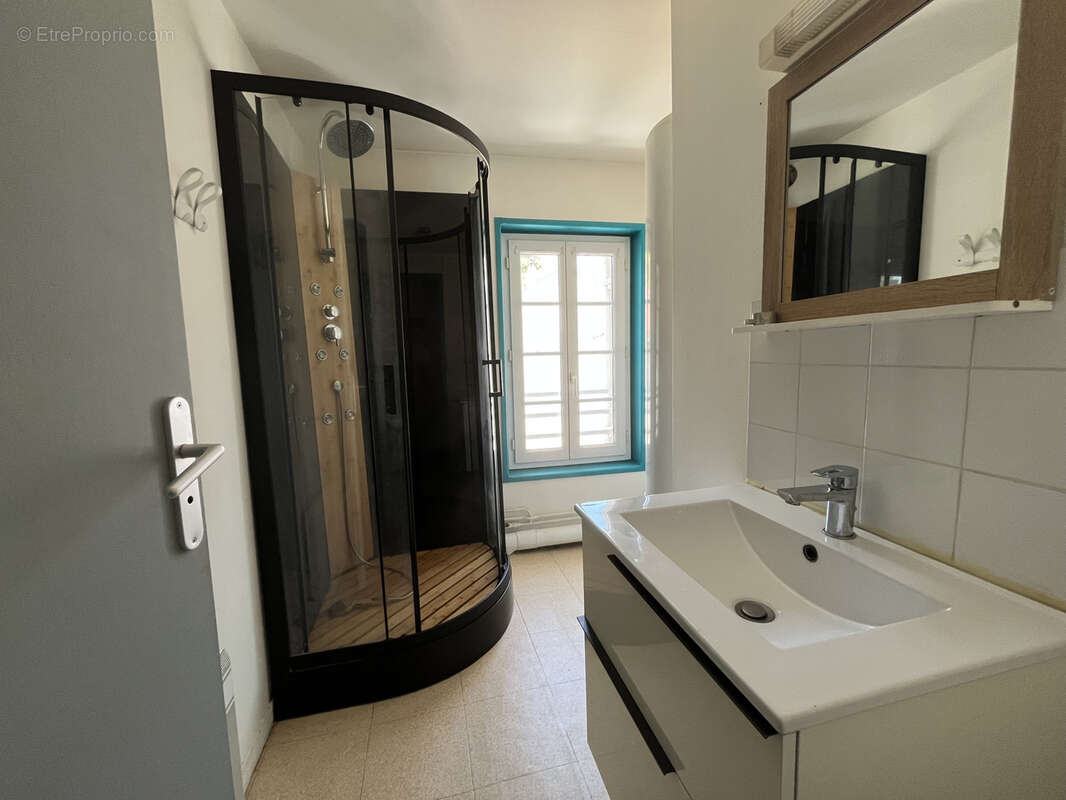 Appartement à CHALAIS