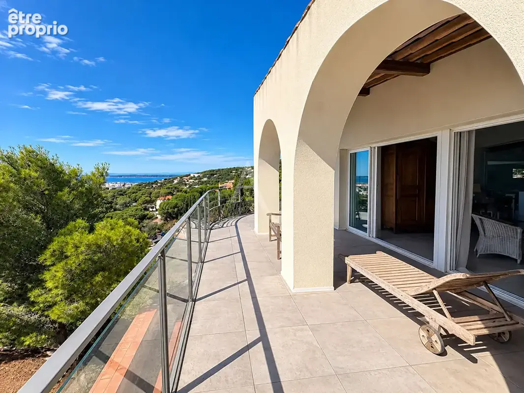 Maison Sete Mont Saint Clair 230 m² - photo 17