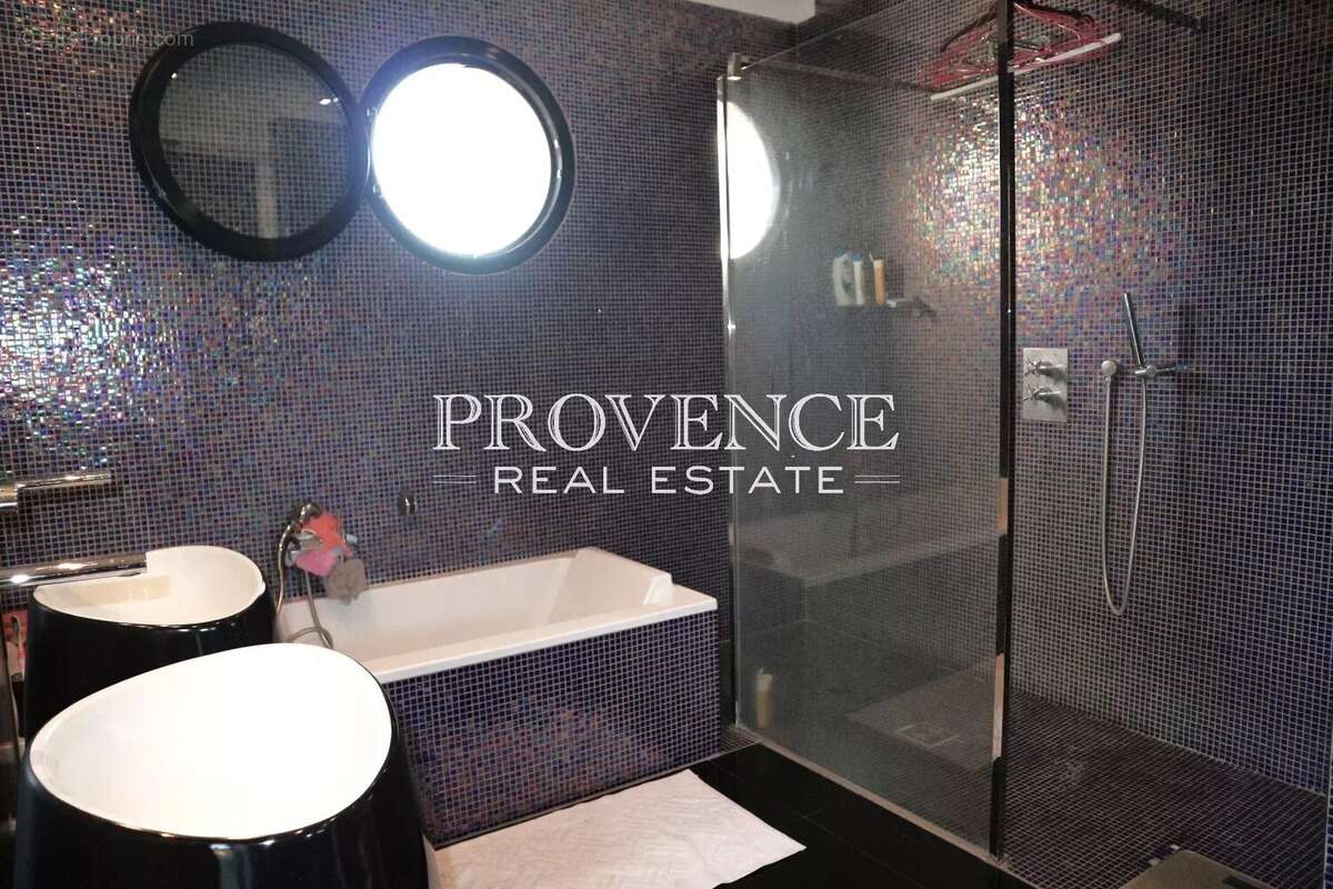 Maison à MARSEILLE-9E