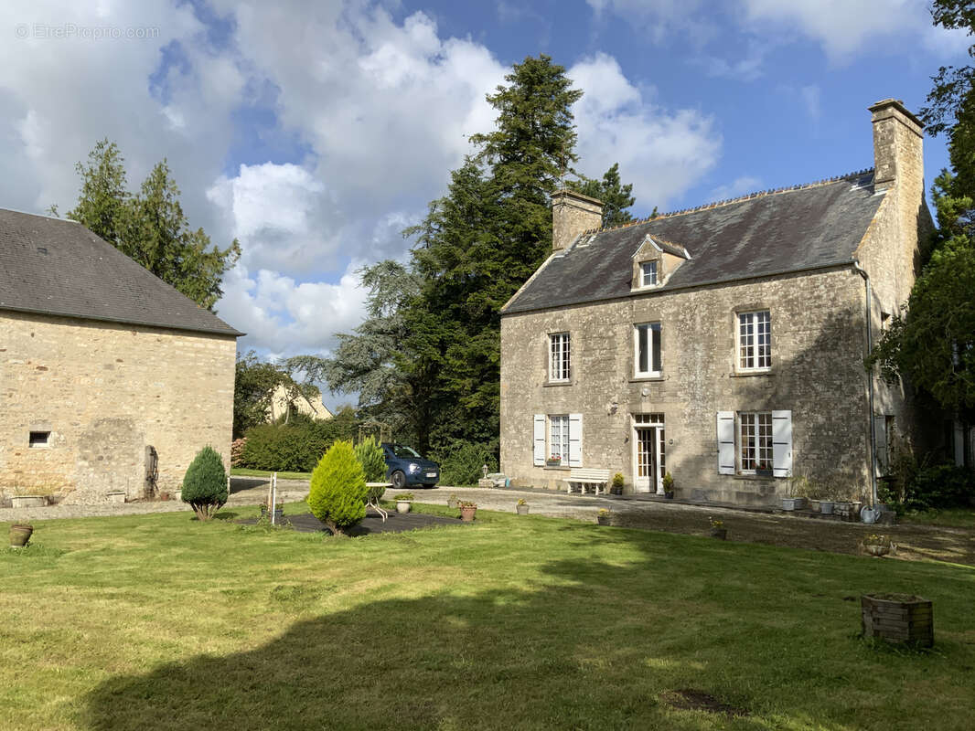 Maison à PICAUVILLE