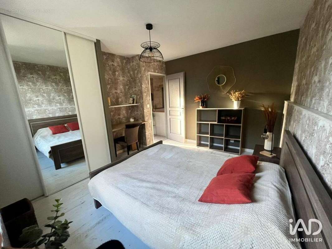 Photo 6 - Maison à BOURG