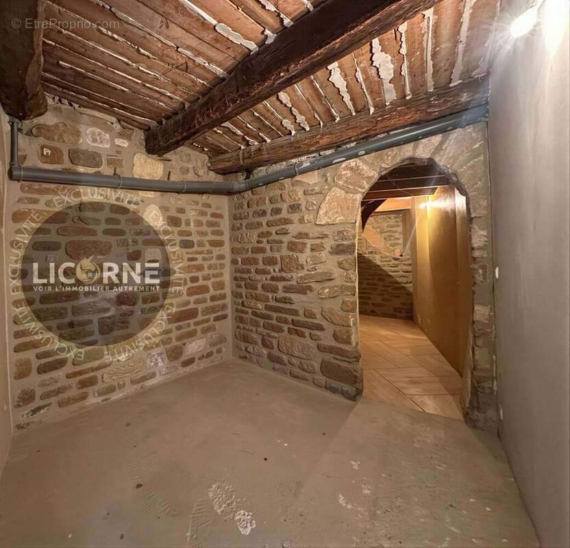 Duplex 1 -Etage 1  - Maison à SAINT-MARTIN-DE-CASTILLON