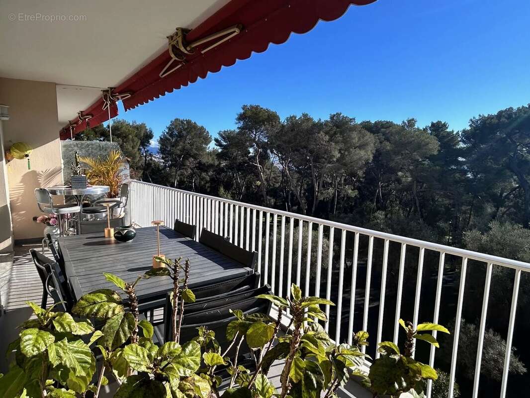 Appartement à CAGNES-SUR-MER