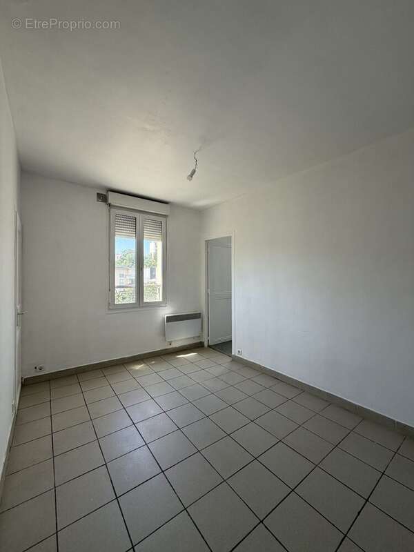 Appartement à IVRY-SUR-SEINE