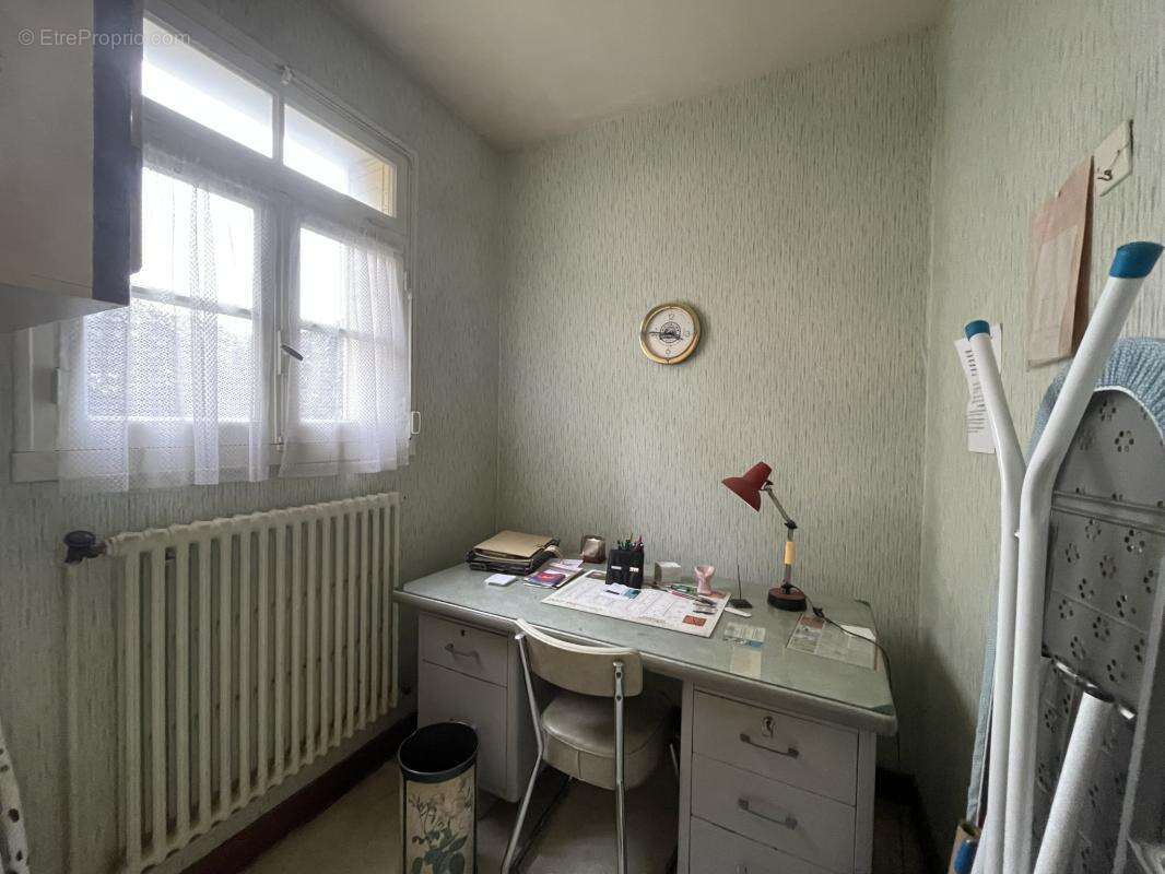 Maison à VOUNEUIL-SUR-VIENNE