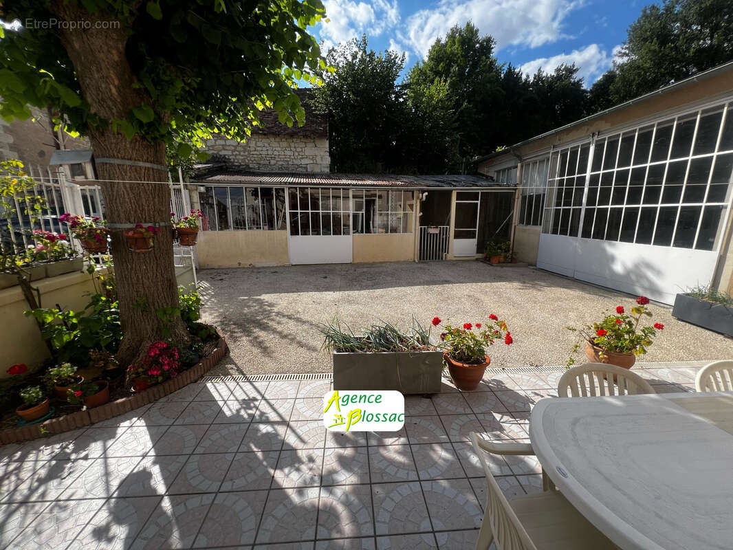 Maison à CHATELLERAULT