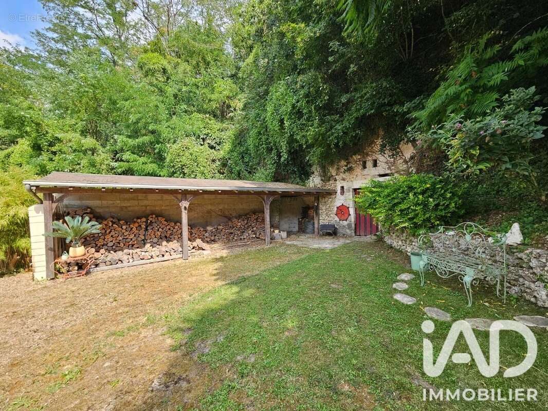 Maison 115 m² à Villedieu-Le-Chateau  - photo 4