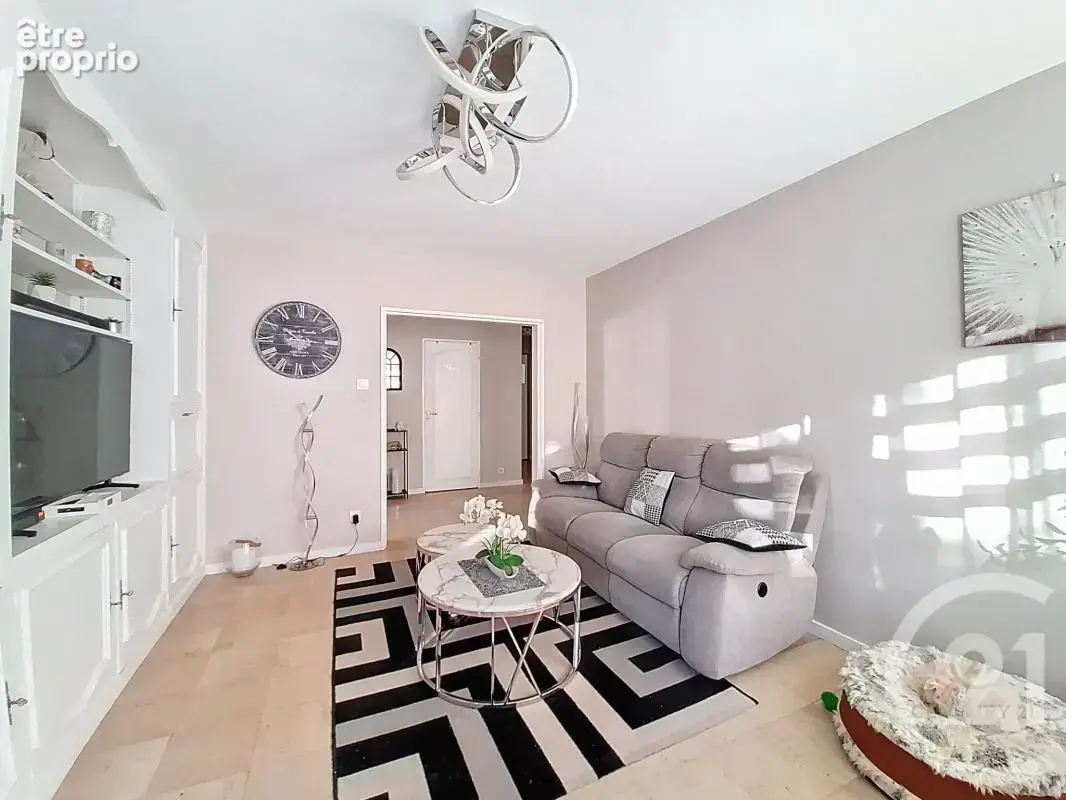 Appartement 73 m² à Vienne  - photo 2