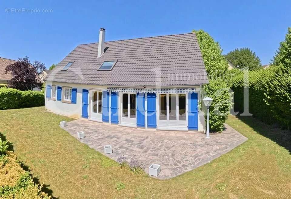 Maison à NOISY-LE-ROI