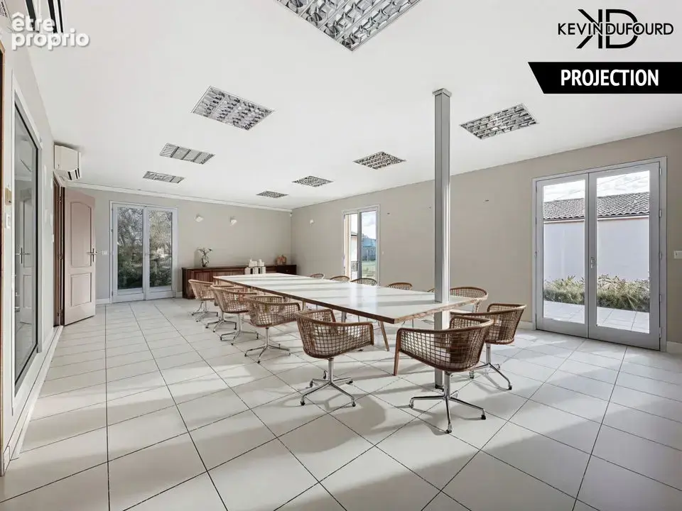 Ensemble immobilier de 550m² sur un terrain de 3650m² à - photo 8