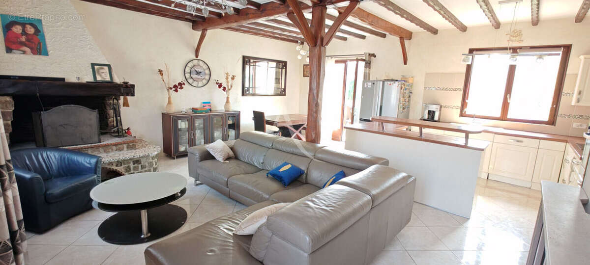 Maison à VILLEPARISIS