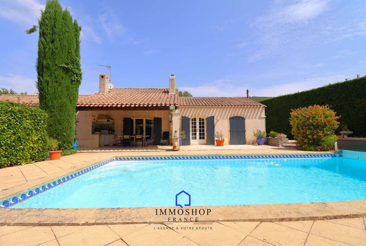 Maison à SAINT-ZACHARIE