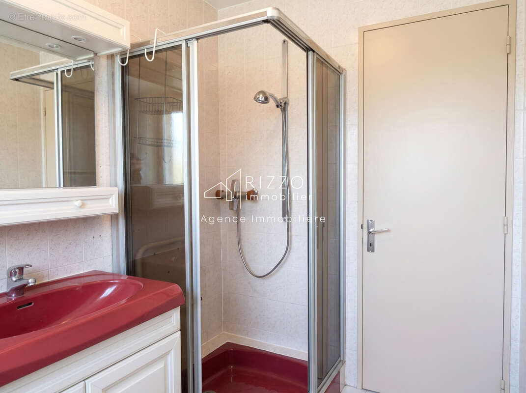 Maison individuelle à CROZET (01170) - 590 000 € FAI - photo 10