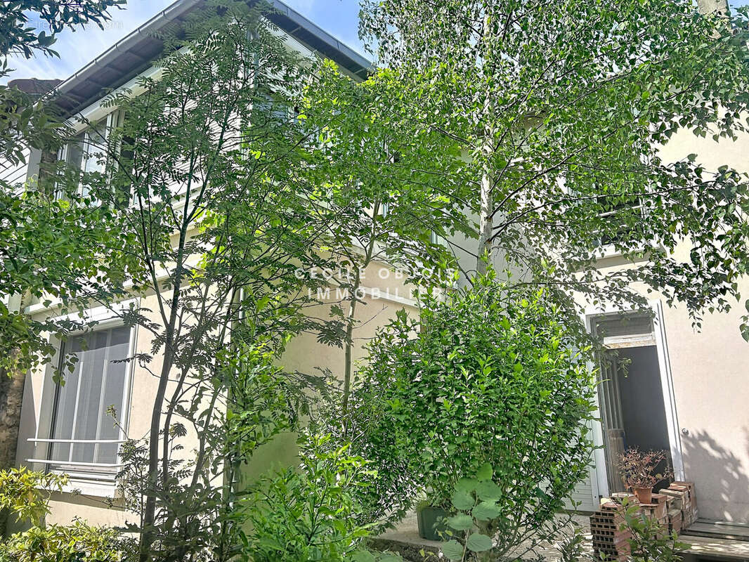 Maison 115 m² à Joinville-Le-Pont  - photo 2