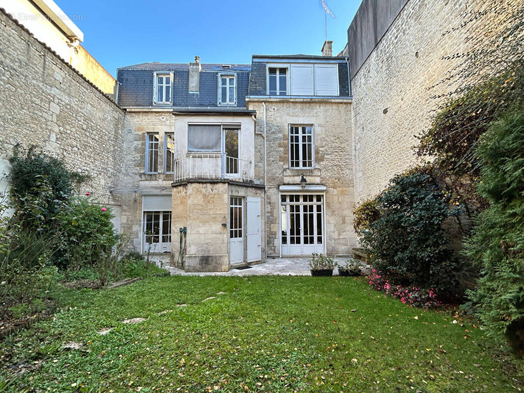 Maison à NIORT