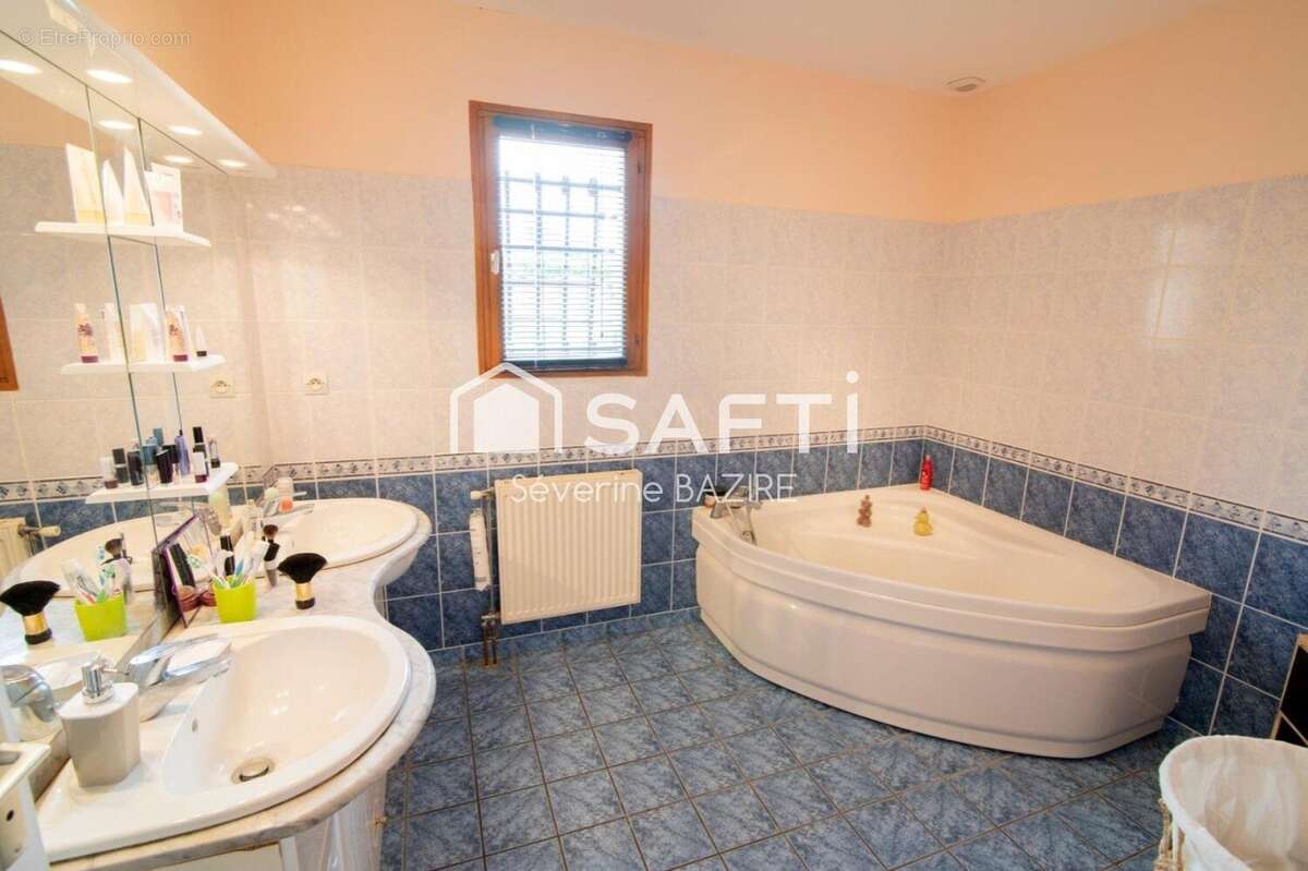 Photo 7 - Maison à CHATEAUMEILLANT