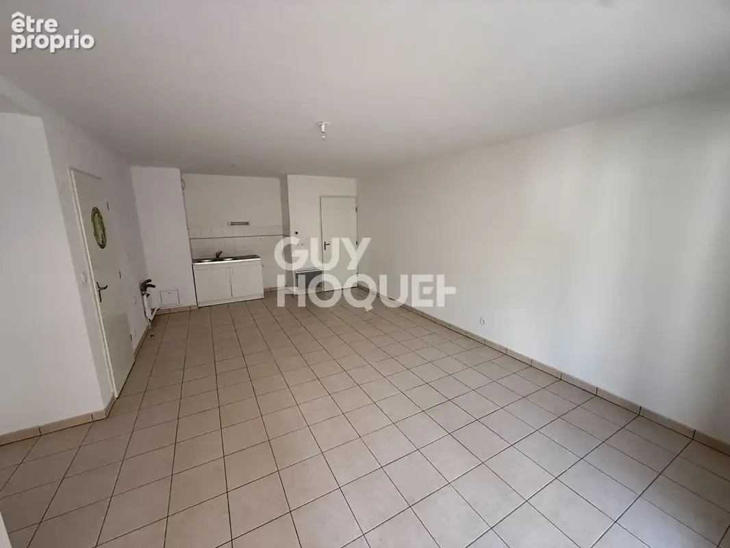 Quartier La Gare - Appartement T3 61 m² avec terrasse et parking - photo 5