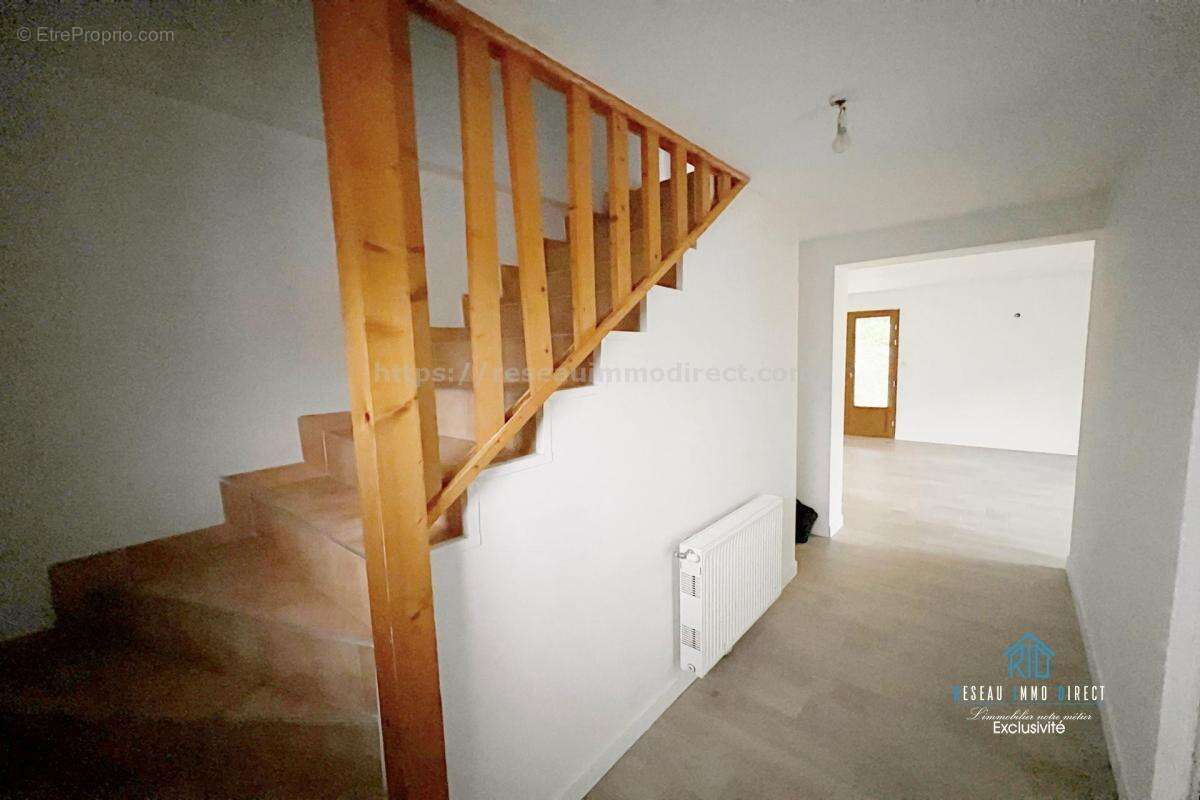 Maison à LA COTE-SAINT-ANDRE