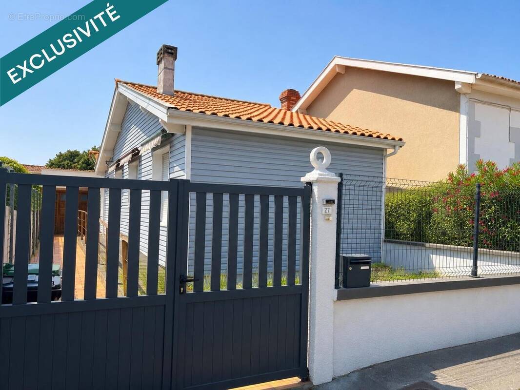 Photo 1 - Maison à CENON