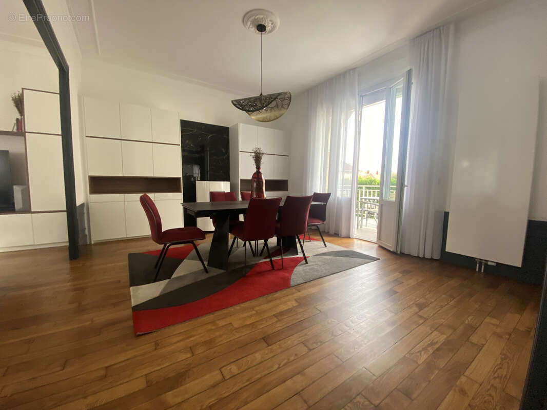 Nouvelle exclusivité centre ville etampes maison de caractere  240 m2 5chambres - photo 7