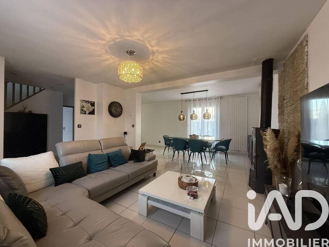 Photo 1 - Maison à LA CHAPELLE-GAUTHIER