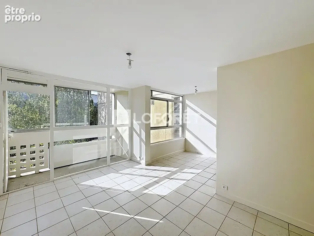 Appartement Bagnolet 2 pièces de 51 m2 avec balcon et cave - photo 2