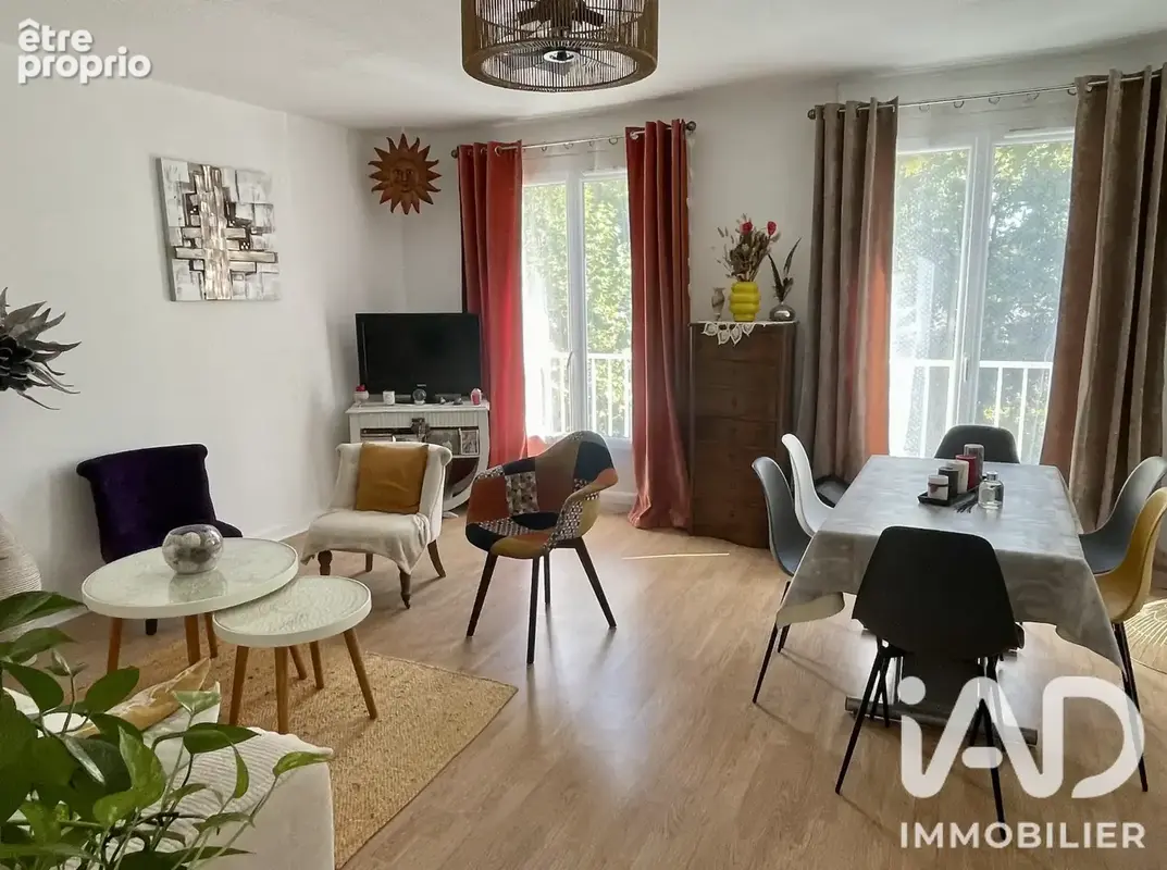 Photo 1 - Appartement à SENS