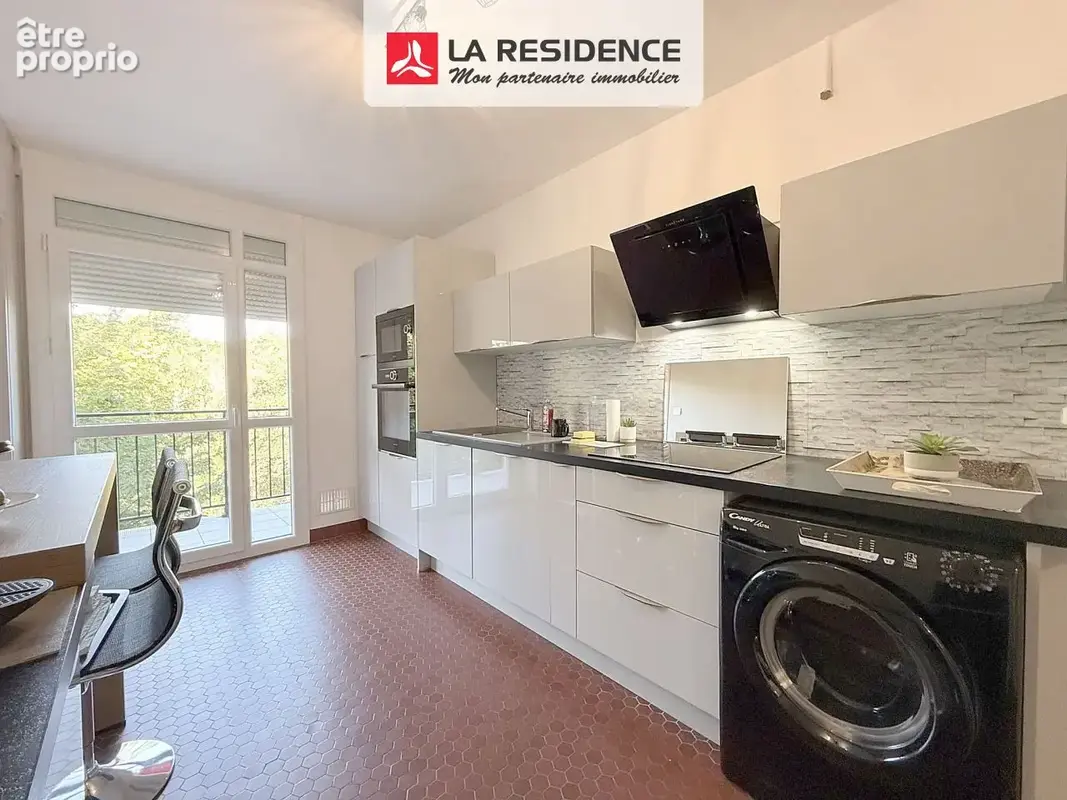 Appartement 3 pièces 63 m² à vendre à Velizy-Villacoublay (78140) - photo 8