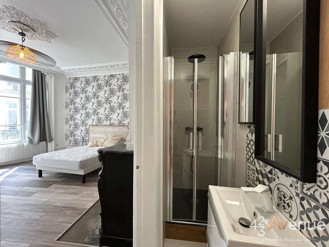 Appartement à SAINT-ETIENNE