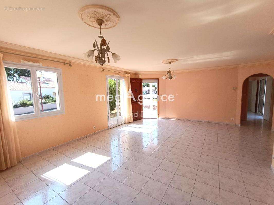 Maison à LA FERRIERE