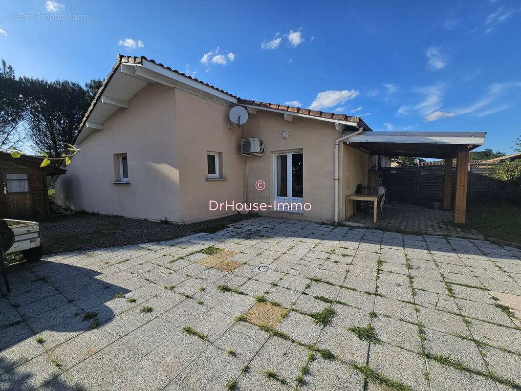 Maison à PARENTIS-EN-BORN