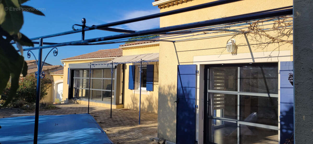 Maison à SAINT-PAUL-TROIS-CHATEAUX