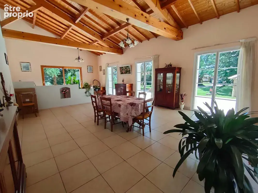 Maison Saint Martin des Tilleuls 6 pièces 192 m2 - photo 6