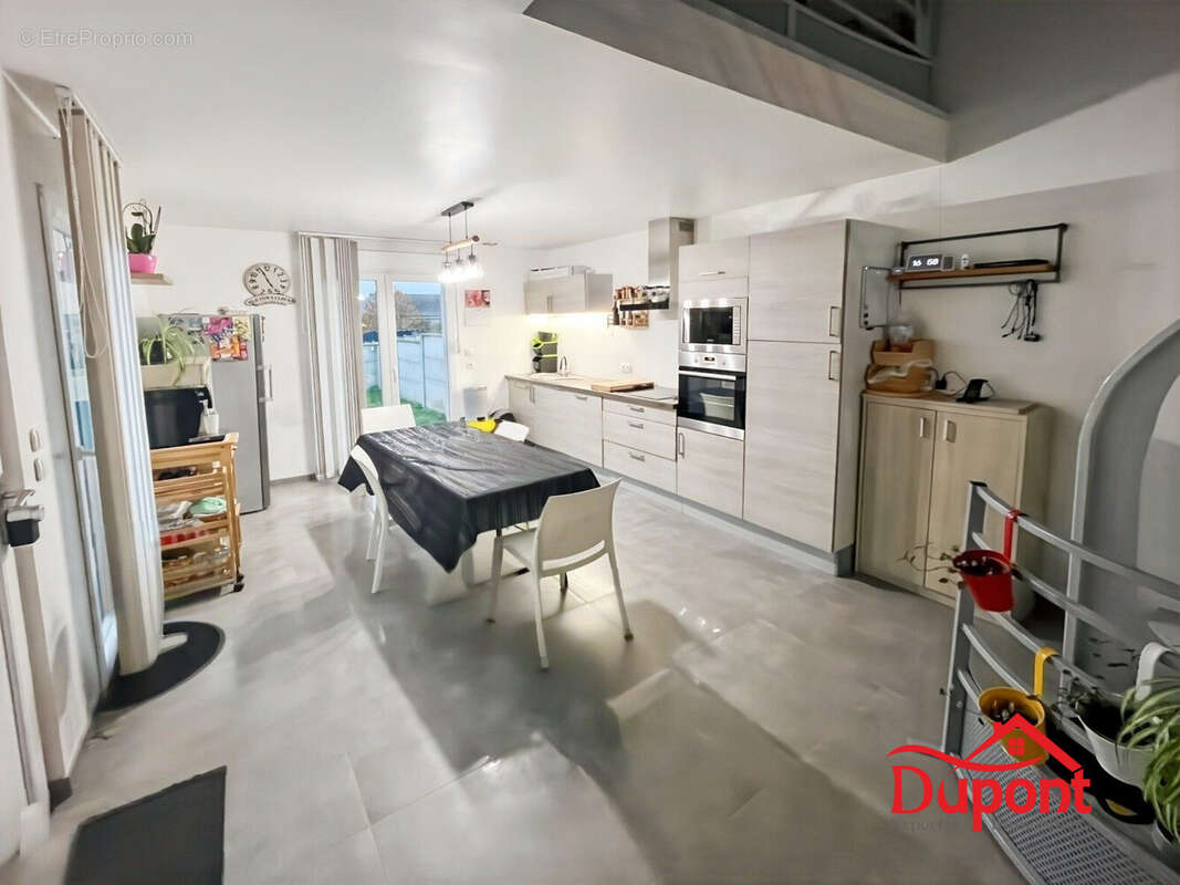 Maison à LE NOUVION-EN-THIERACHE