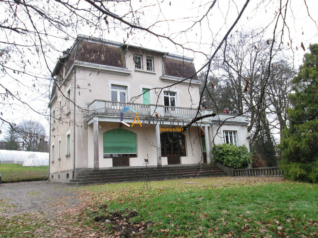 Maison à FOUGEROLLES
