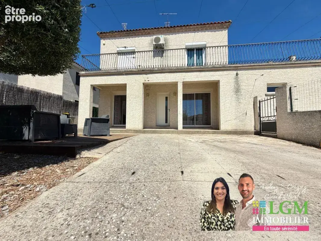 T5 en rez-de-jardin, 4 chambres, 250m2 de jardin privatif, 2 places de parking - photo 2