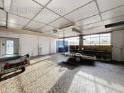 Commerce à MONTENDRE