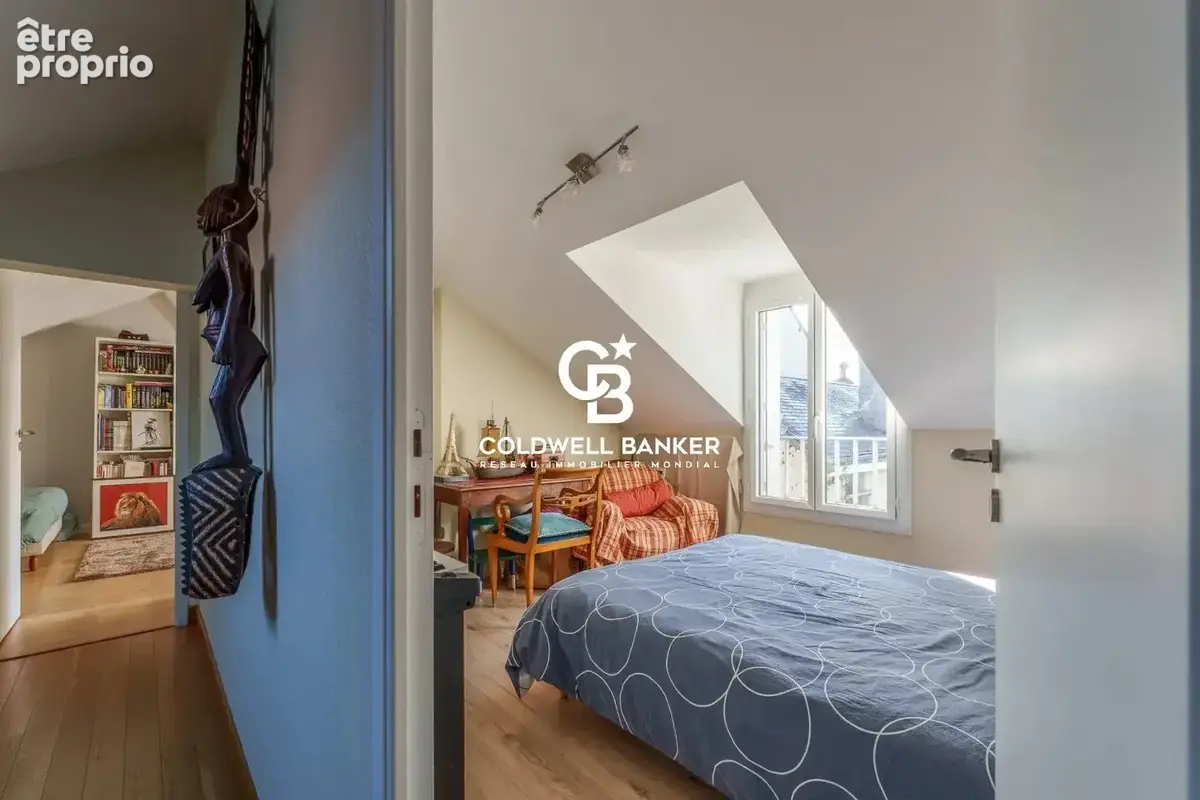 Tours –  maison familiale de 250 m² - 6 chambres - avec jardin et stationnement - photo 21