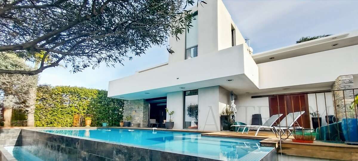 Maison à SAINT-GELY-DU-FESC