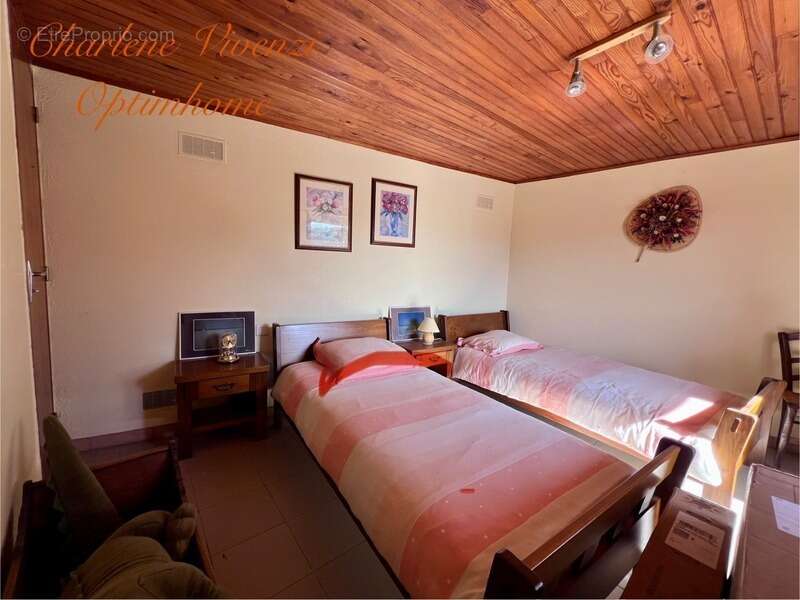 Maison à ANGOUSTRINE-VILLENEUVE-DES-ESCALDES