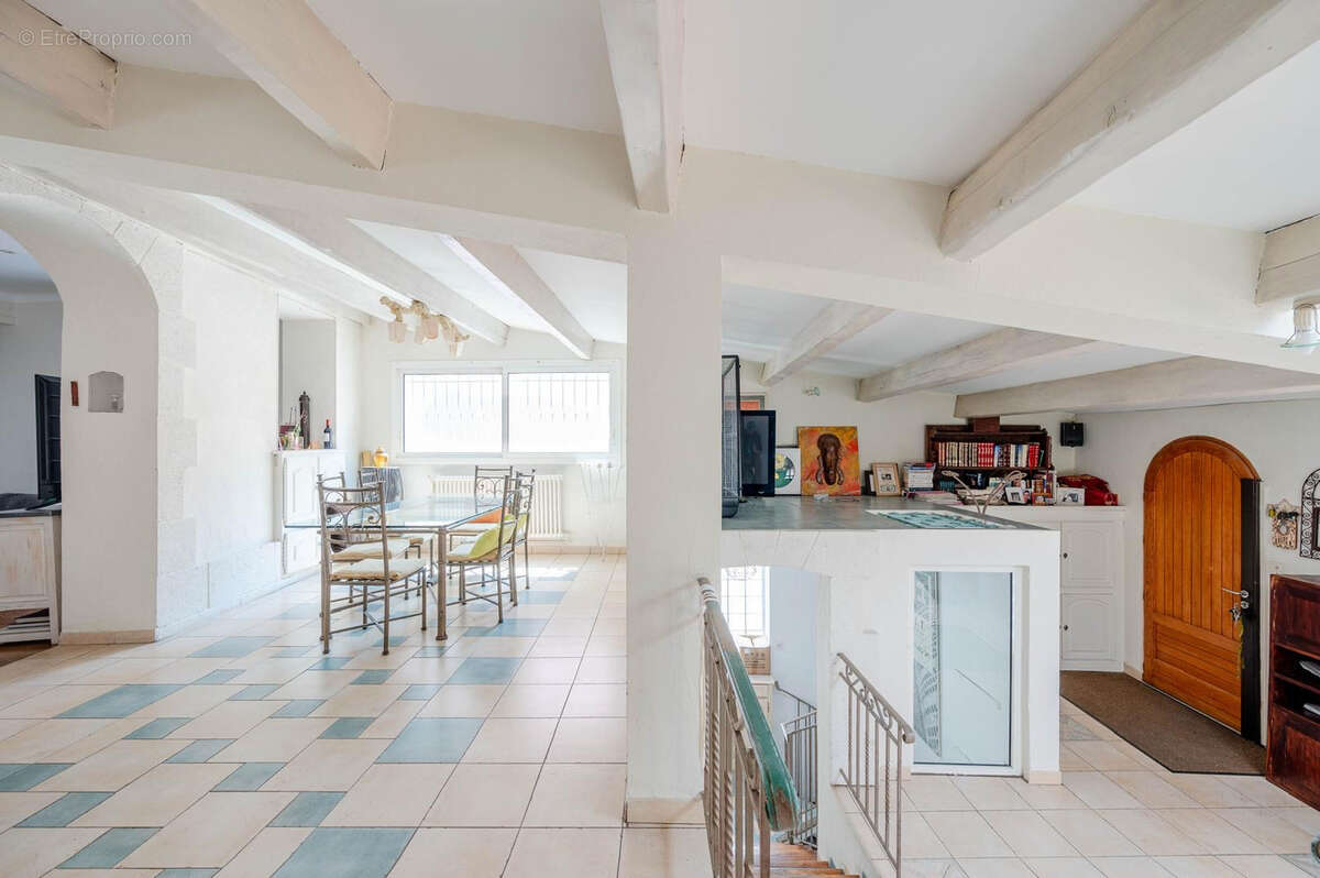 Maison à MARSEILLE-4E