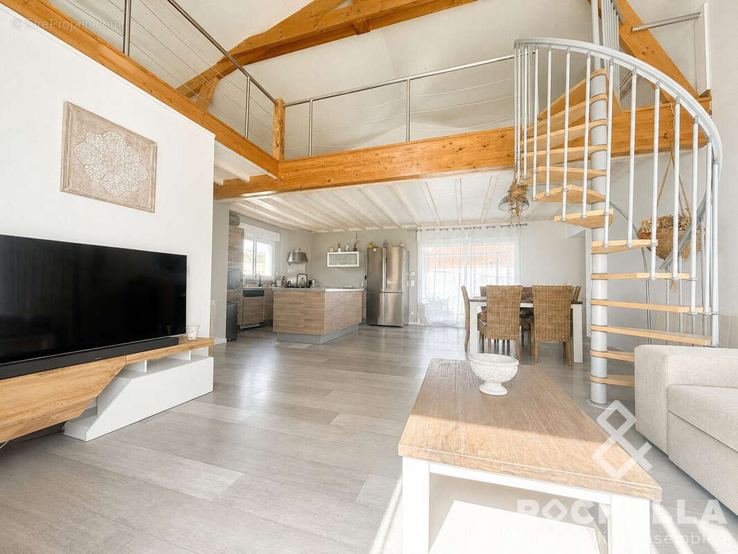 Maison 132 m² à Ternant  - photo 4