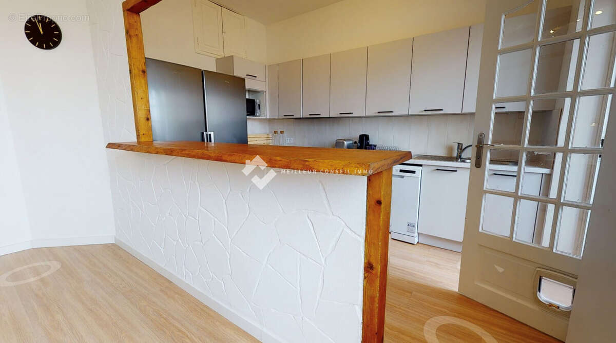 Appartement à SURESNES