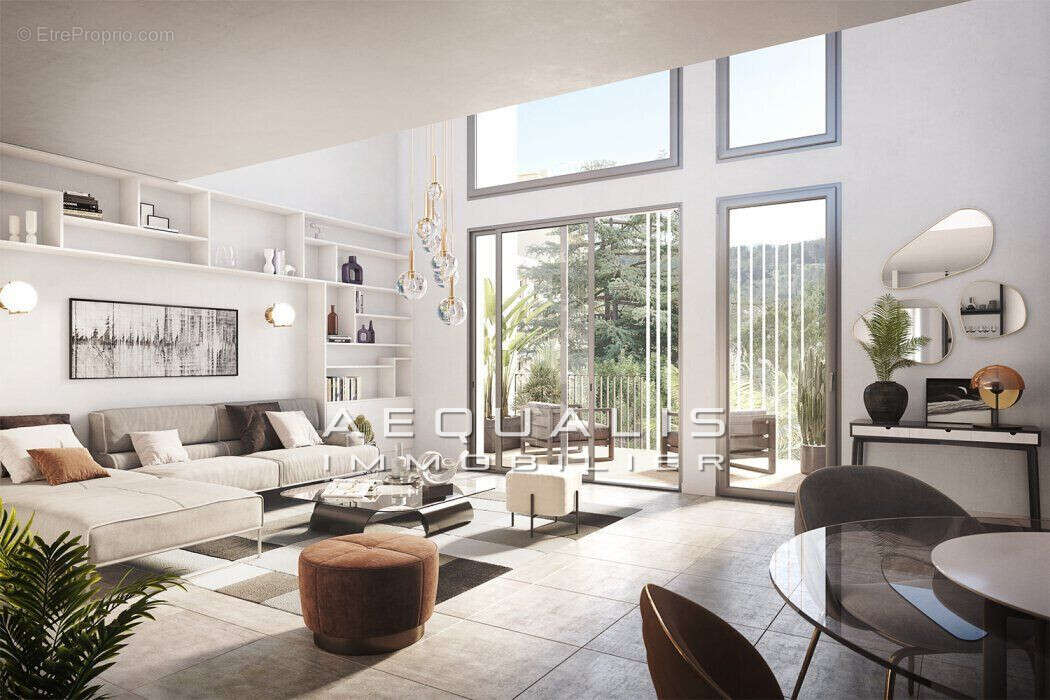 Maison à SAINT-LAURENT-DU-VAR